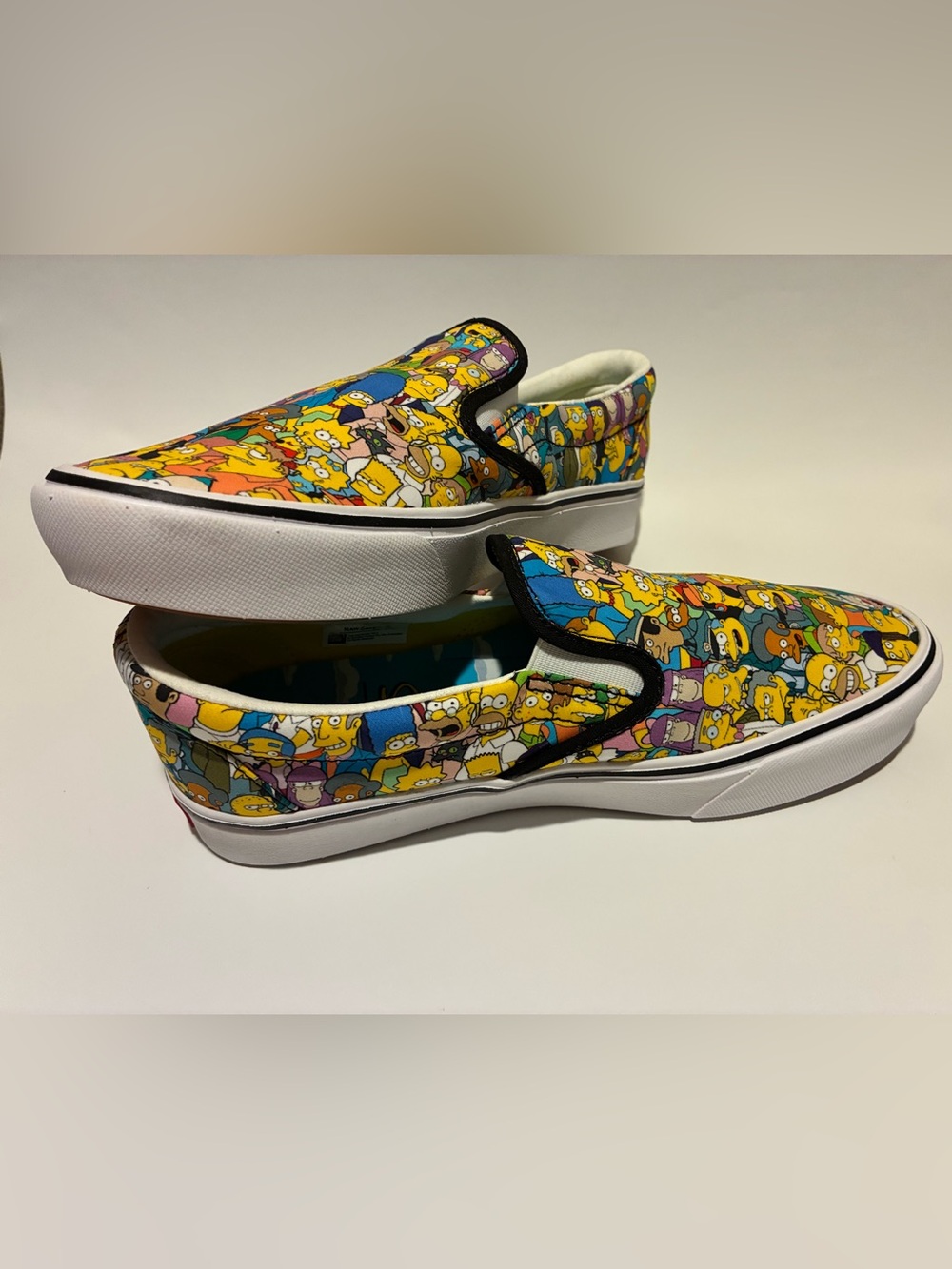 Vans x The Simpsons - Picture 3 of 9
